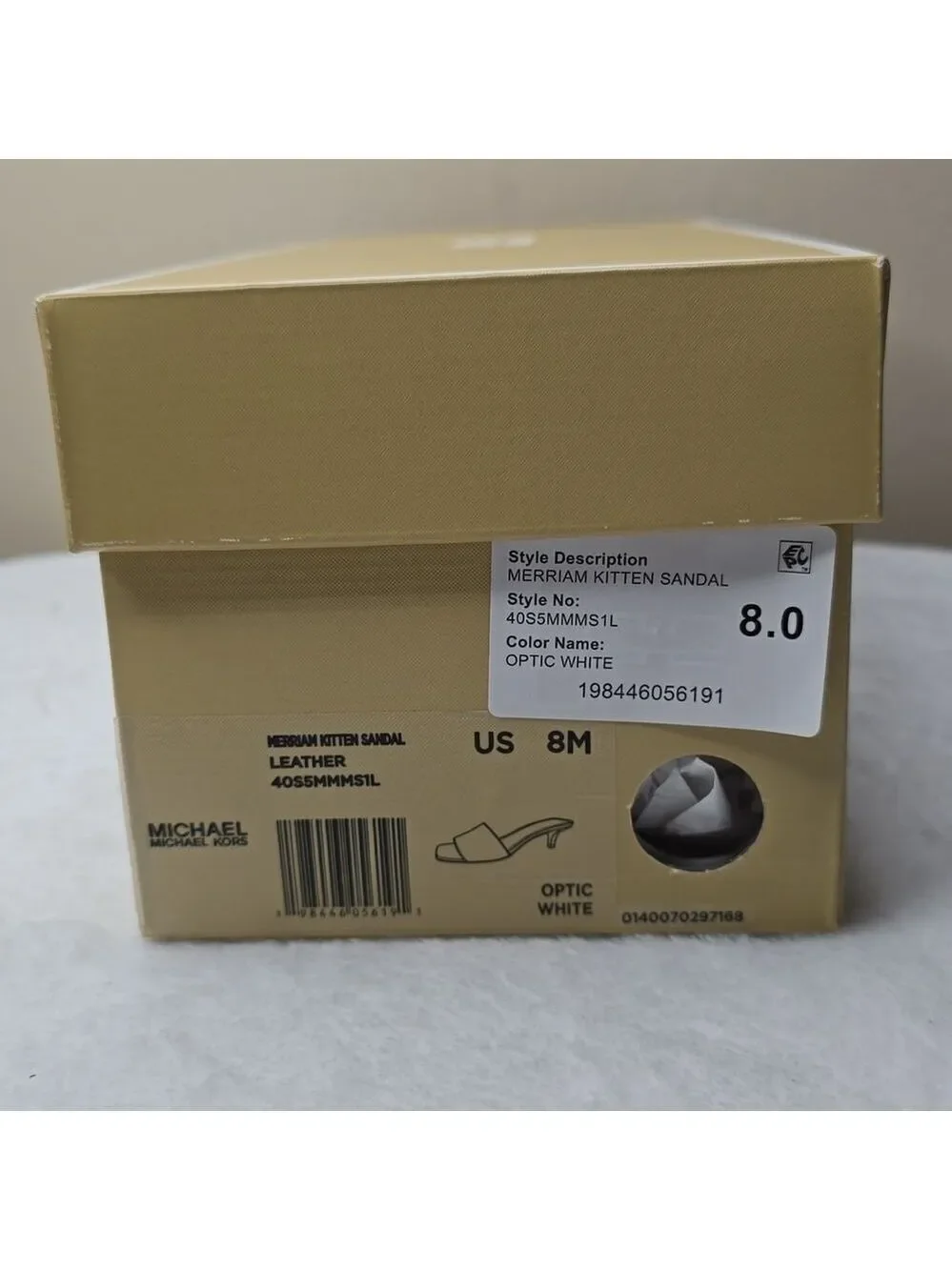 NIB Micheal Micheal Kors Merriam Kitten Sandal White Sz 8